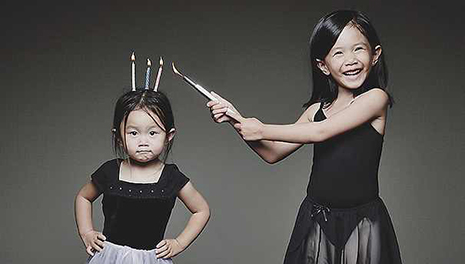 Father Takes Crazy Photos Of Daughters